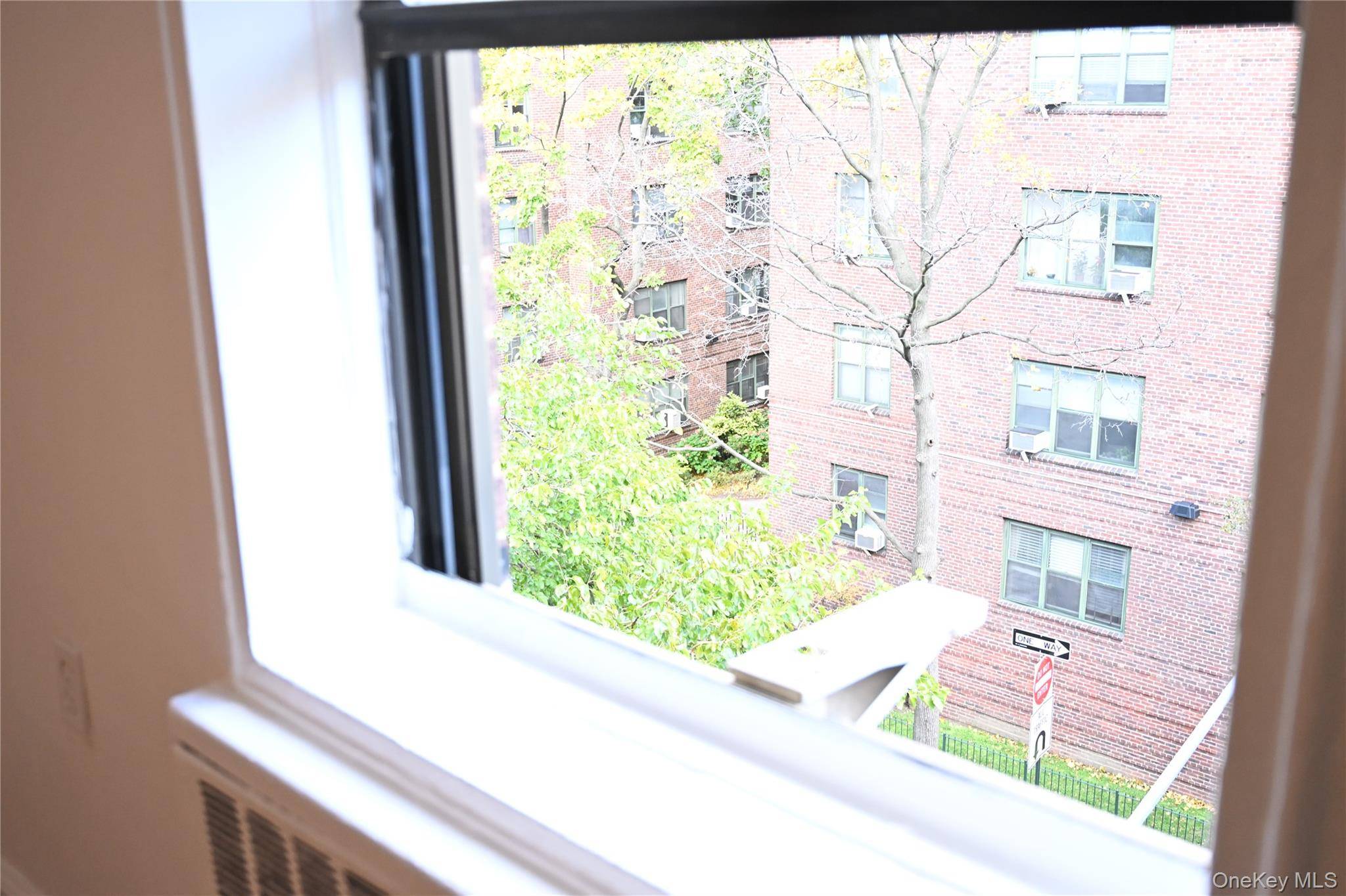 Apartamento de 1 Dormitorio en Venta en Jackson Heights - Nueva York - EE. UU. - 7
