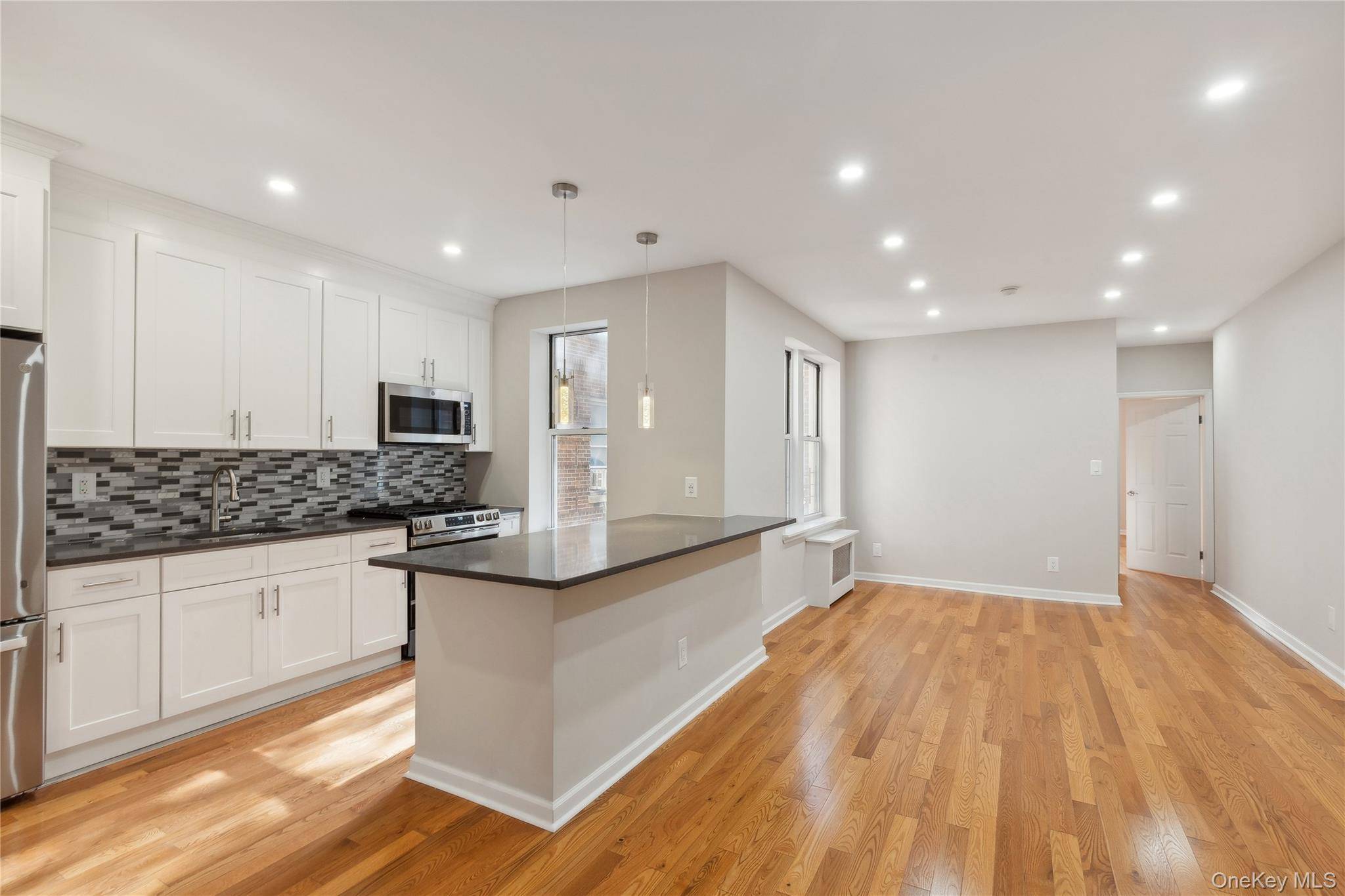 Apartamento com 1 Quartos à Venda em Jackson Heights - Nova Iorque - EUA - 4