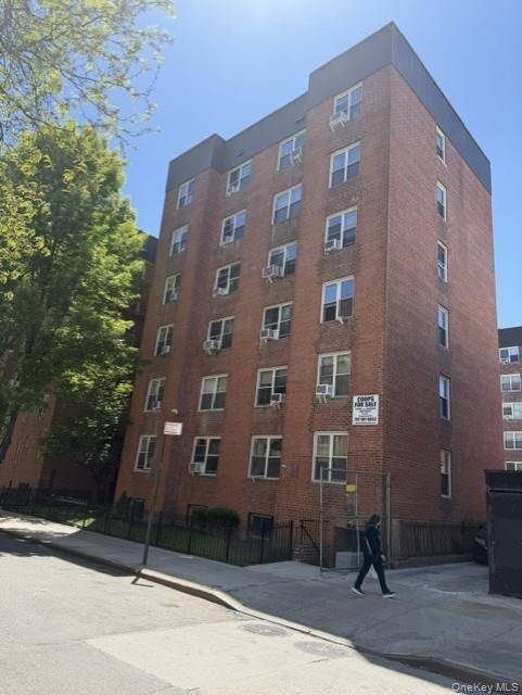 Apartamento com 1 Quartos à Venda em Jackson Heights - Nova Iorque - EUA - 1