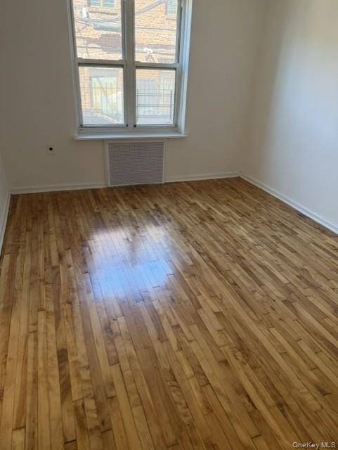Apartamento com 1 Quartos à Venda em Jackson Heights - Nova Iorque - EUA - 5