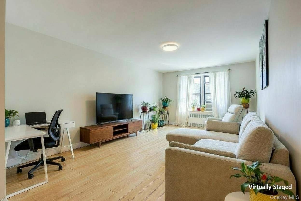 Apartamento de 1 Dormitorio en Venta en Jackson Heights - Nueva York - EE. UU. - 2