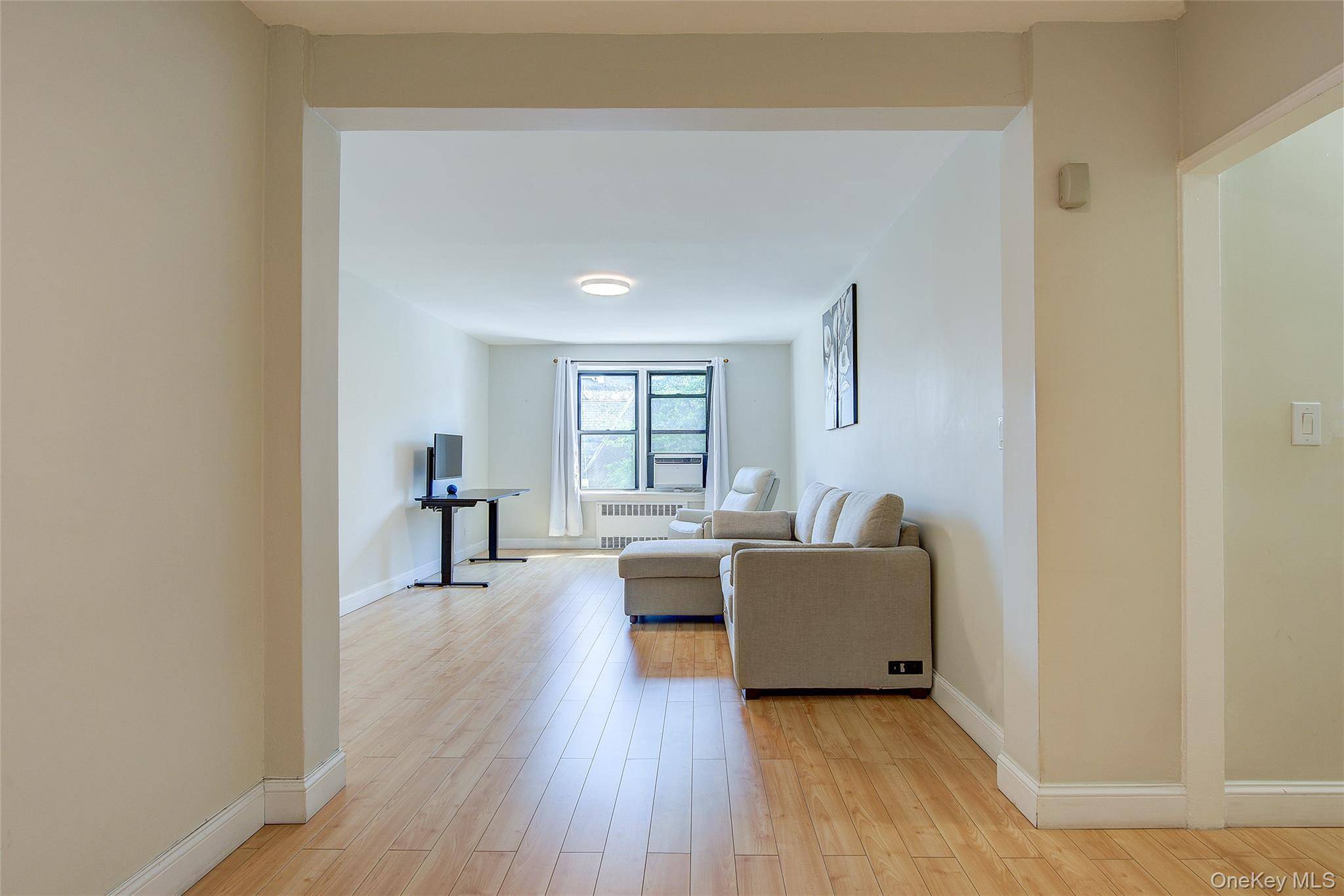 Apartamento de 1 Dormitorio en Venta en Jackson Heights - Nueva York - EE. UU. - 4