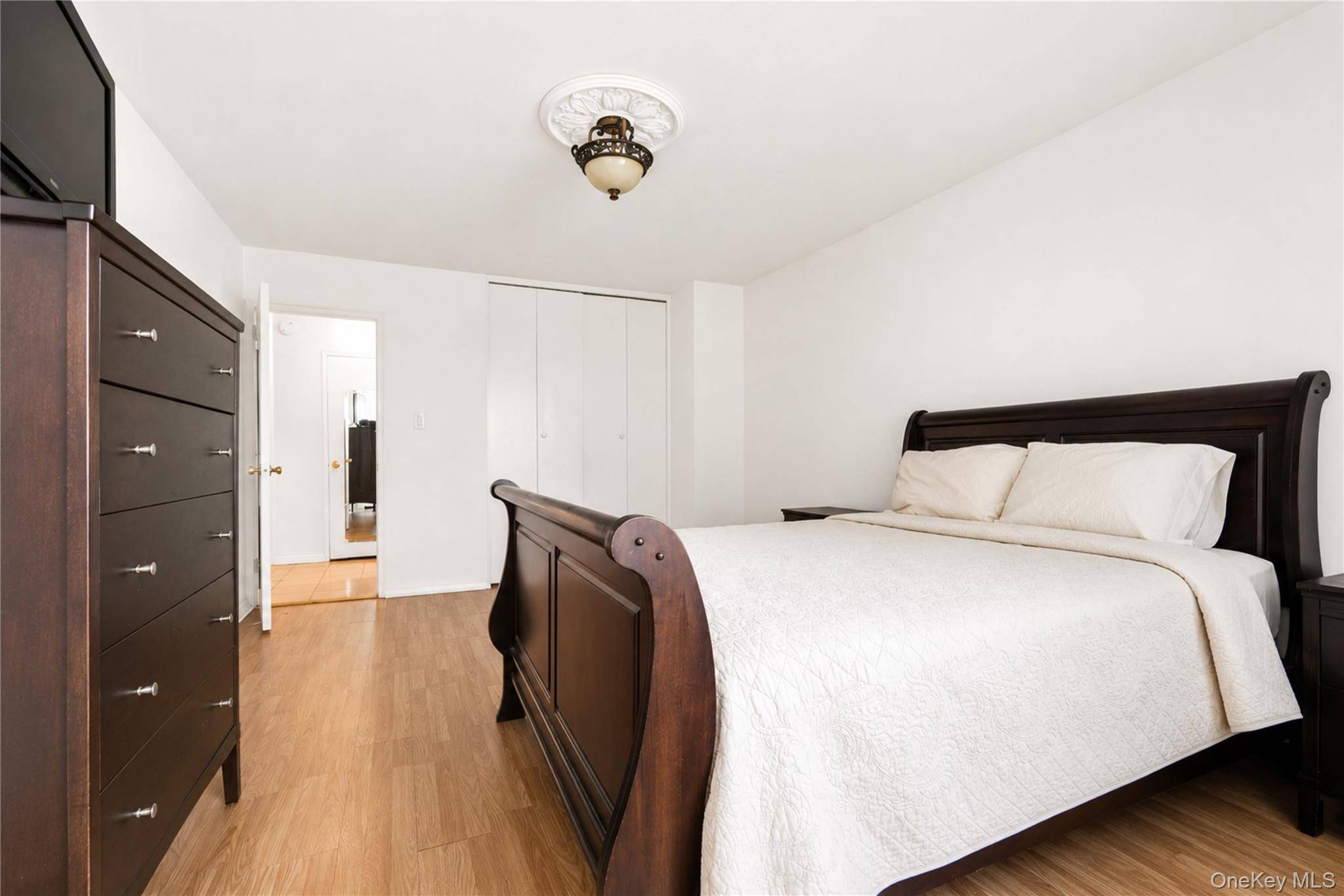 Apartamento com 1 Quartos à Venda em Jamaica - Nova Iorque - EUA - 8