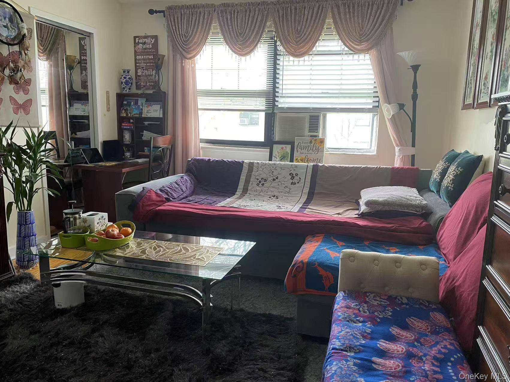 Appartement 1 chambre à Vendre à Kew Garden Hills - New York - USA - 4