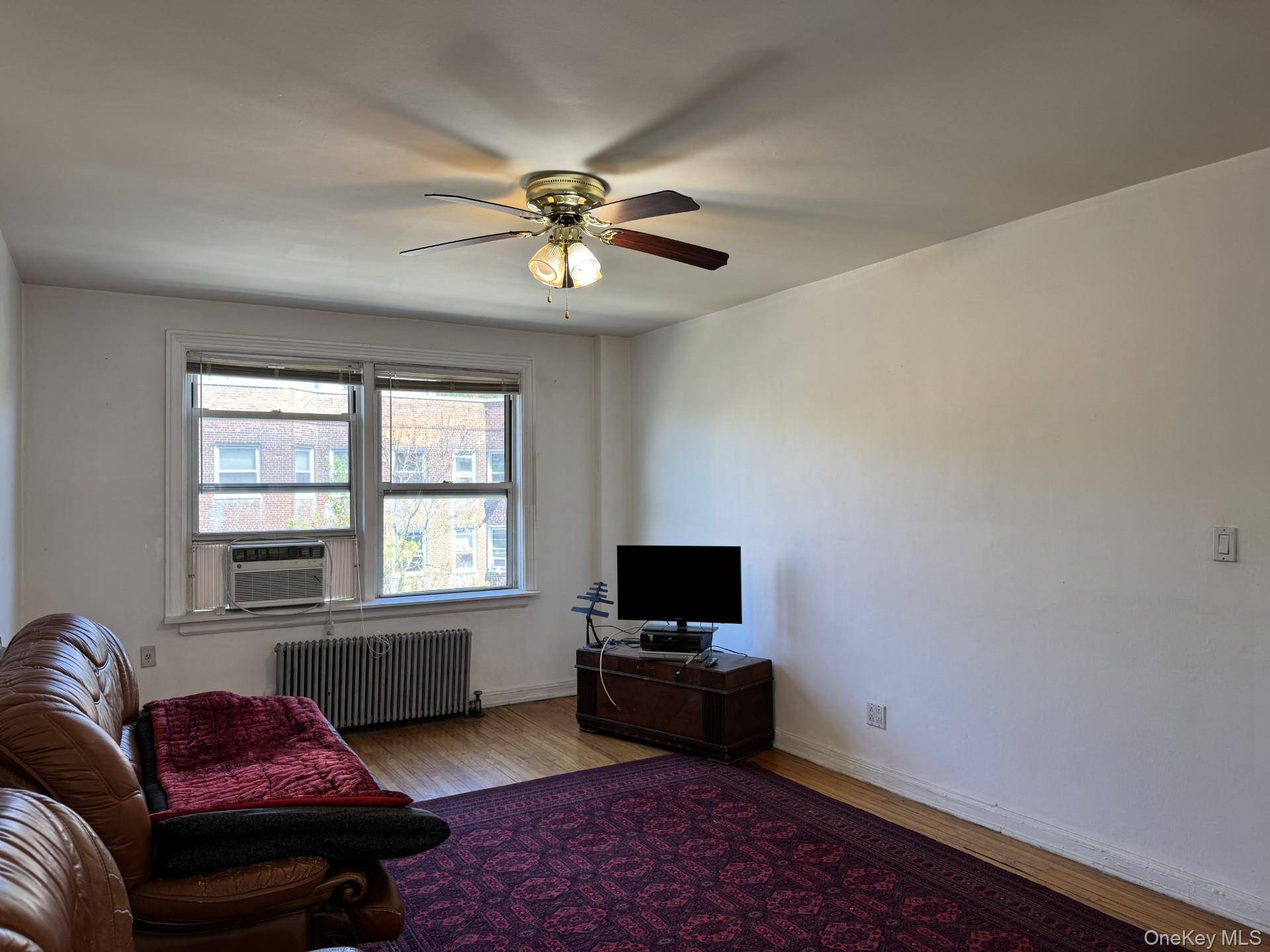 Apartamento com 1 Quartos à Venda em Kew Garden Hills - Nova Iorque - EUA - 5