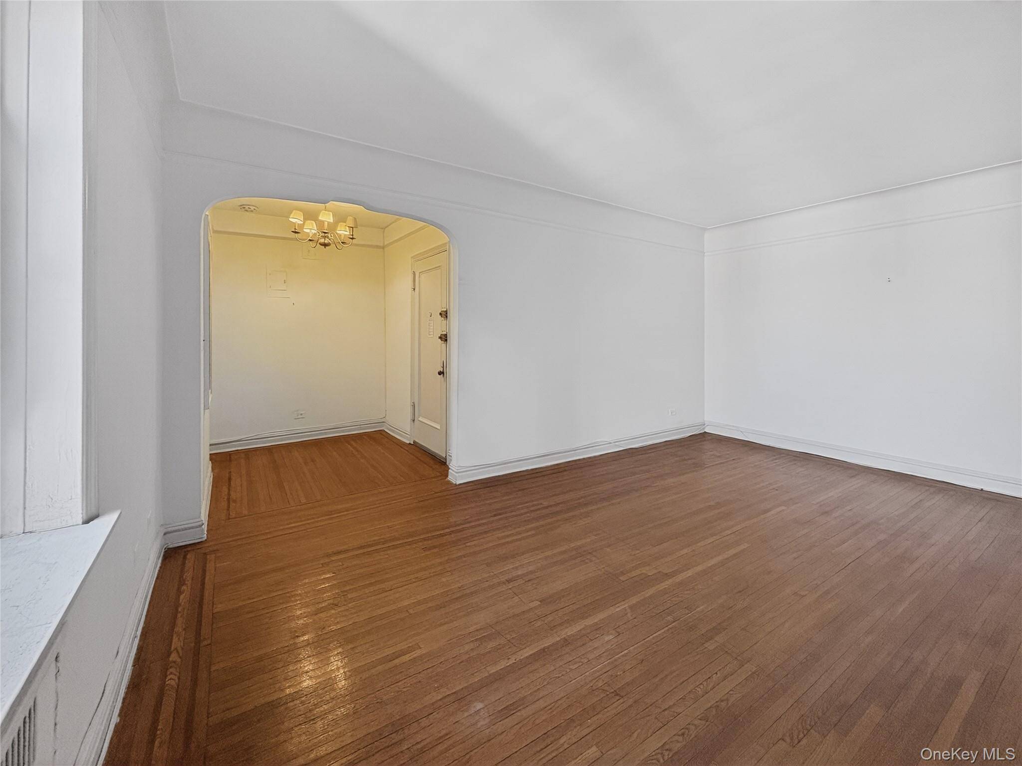 Apartamento com 1 Quartos à Venda em Kew Gardens - Nova Iorque - EUA - 4