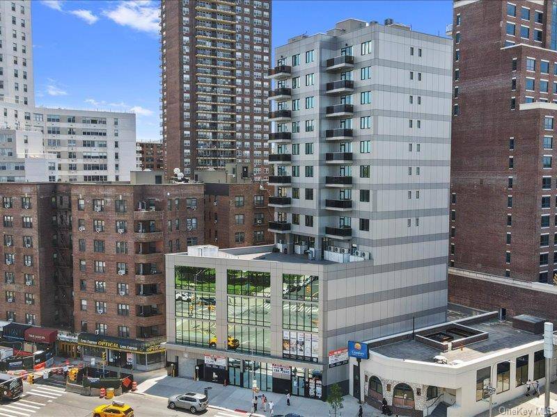 Apartamento com 1 Quartos à Venda em Kew Gardens - Nova Iorque - EUA - 1