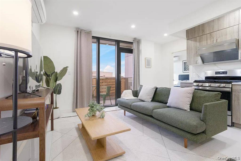 Apartamento com 1 Quartos à Venda em Kew Gardens - Nova Iorque - EUA - 4