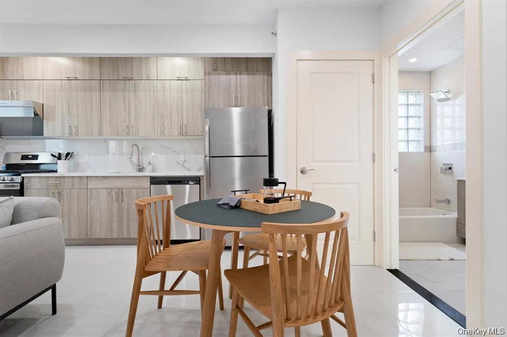 Apartamento com 1 Quartos à Venda em Kew Gardens - Nova Iorque - EUA - 8