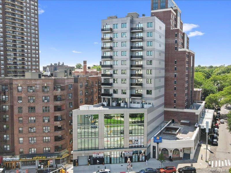 Apartamento com 1 Quartos à Venda em Kew Gardens - Nova Iorque - EUA - 2