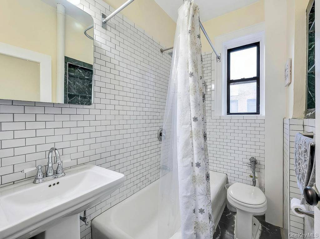 Apartamento com 1 Quartos à Venda em Kew Gardens - Nova Iorque - EUA - 6