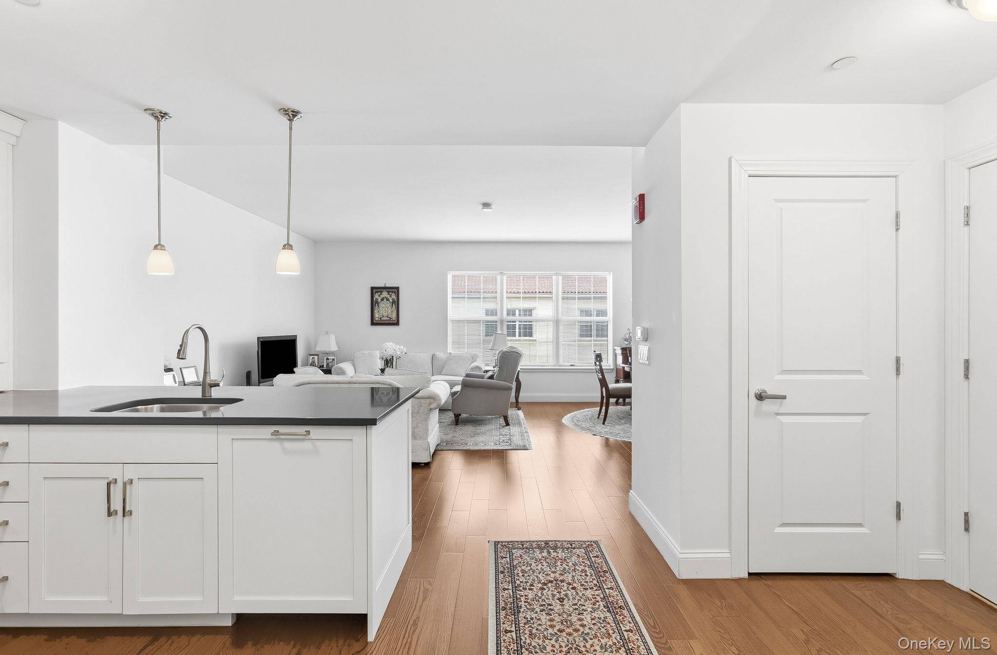Apartamento de 1 Dormitorio en Venta en Larchmont - Nueva York - EE. UU. - 4