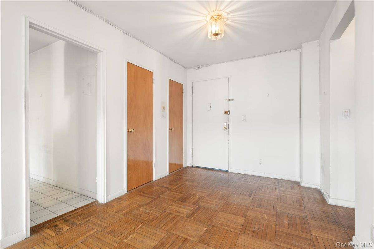 Apartamento de 1 Dormitorio en Venta en Larchmont - Nueva York - EE. UU. - 5