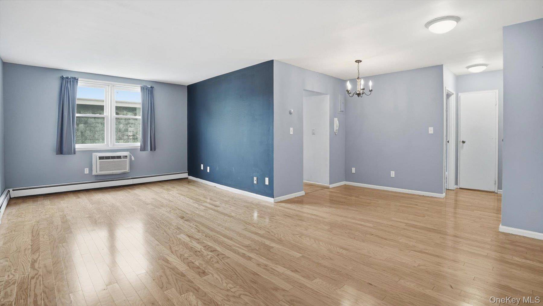 Apartamento de 1 Dormitorio en Venta en Lynbrook - Nueva York - EE. UU. - 3