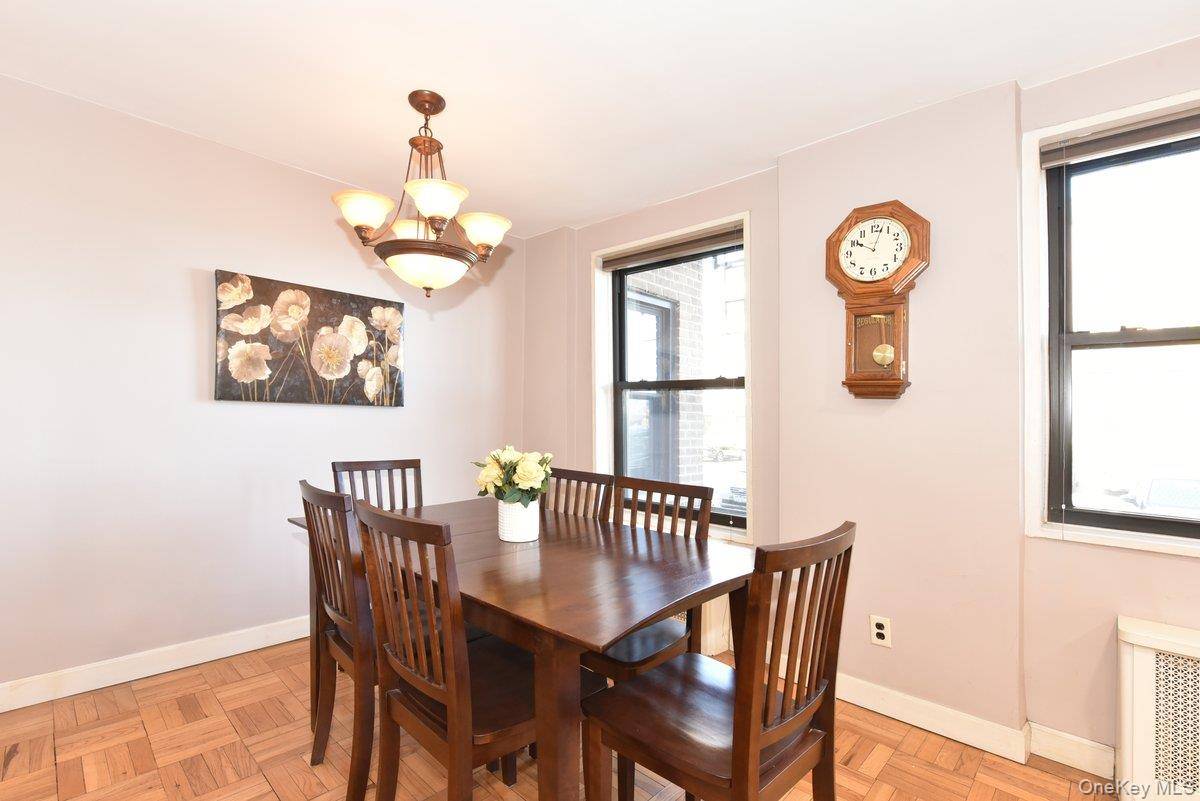 Apartamento de 1 Dormitorio en Venta en Mineola - Nueva York - EE. UU. - 6
