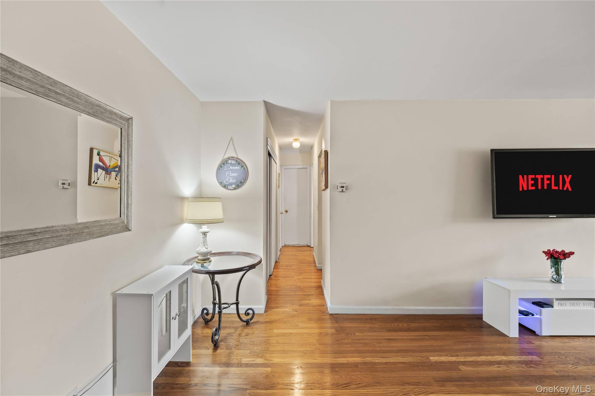 Apartamento com 1 Quartos à Venda em Monsey - Nova Iorque - EUA - 4