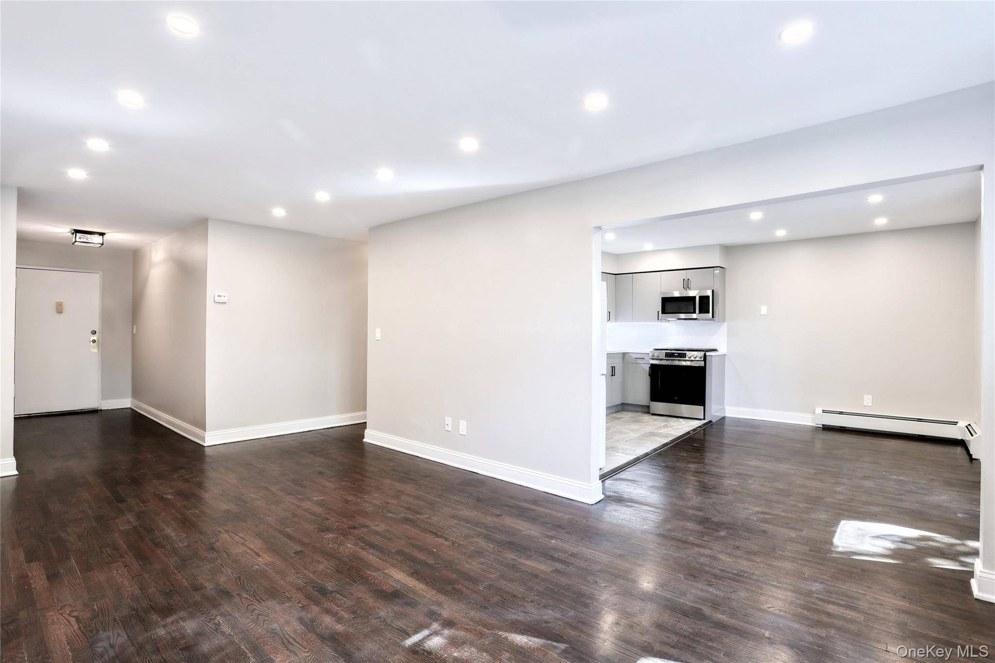 Apartamento de 1 Dormitorio en Venta en Monsey - Nueva York - EE. UU. - 6