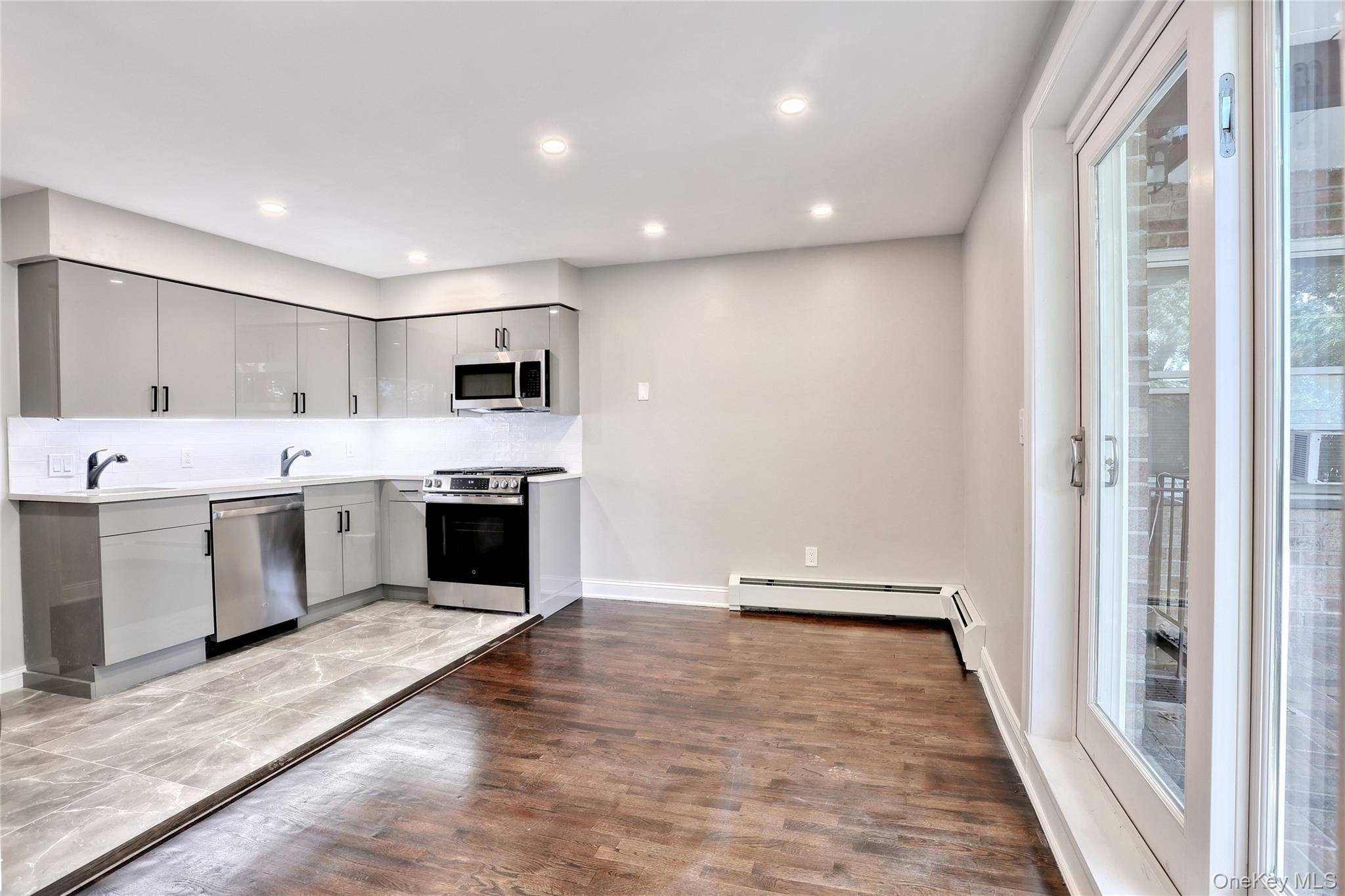Apartamento de 1 Dormitorio en Venta en Monsey - Nueva York - EE. UU. - 7