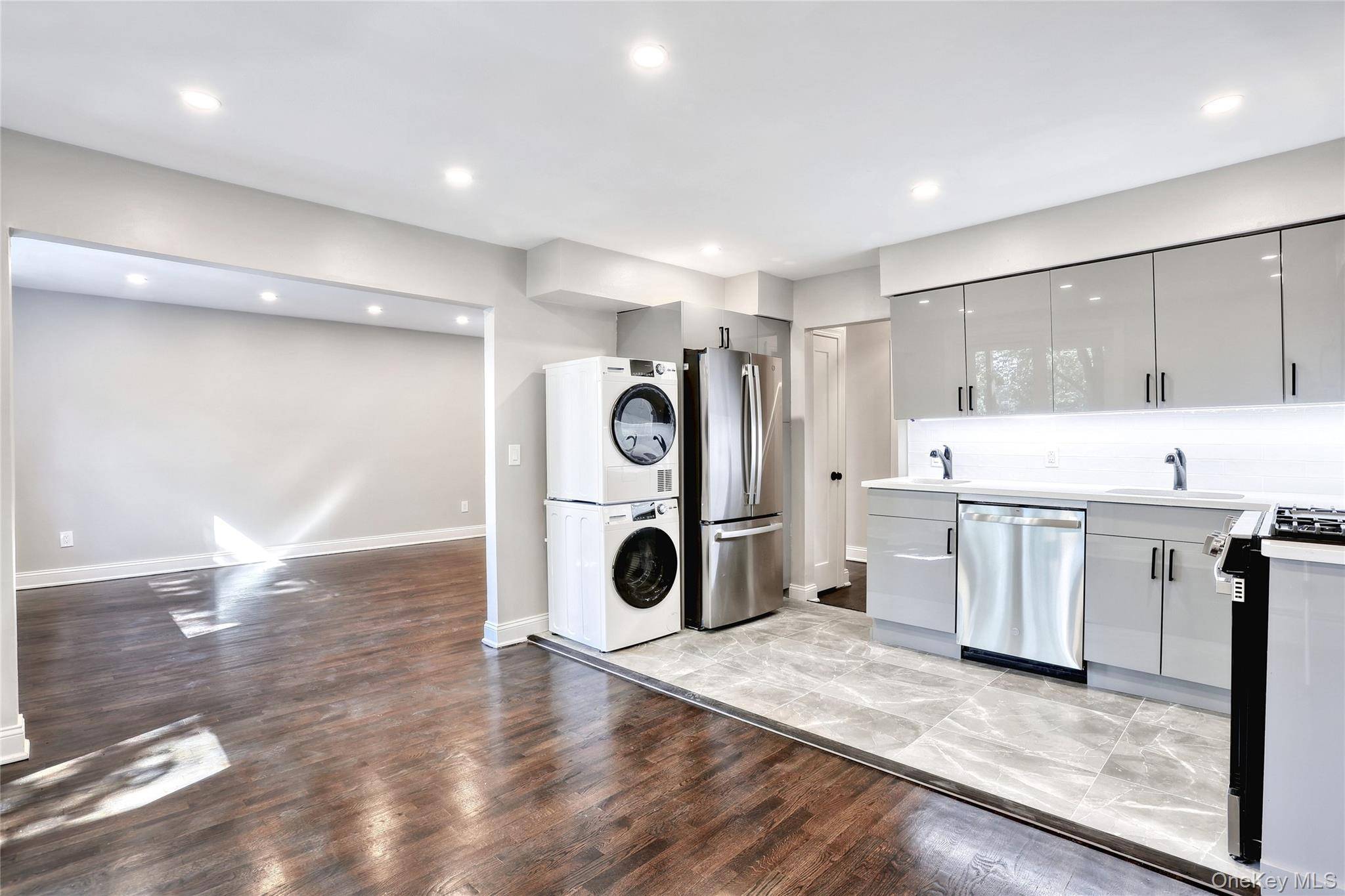 Apartamento de 1 Dormitorio en Venta en Monsey - Nueva York - EE. UU. - 8