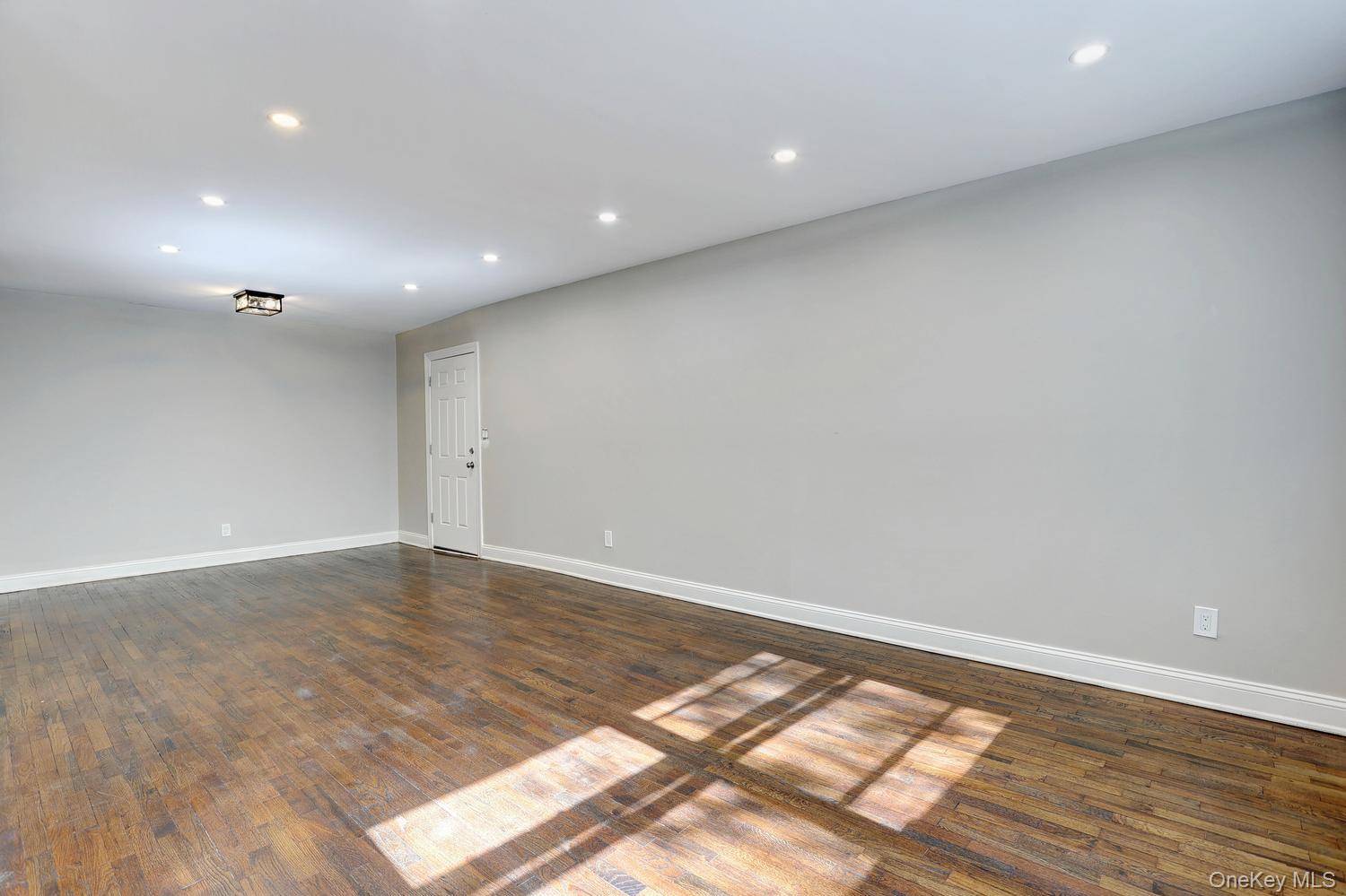 Apartamento com 1 Quartos à Venda em Monsey - Nova Iorque - EUA - 4