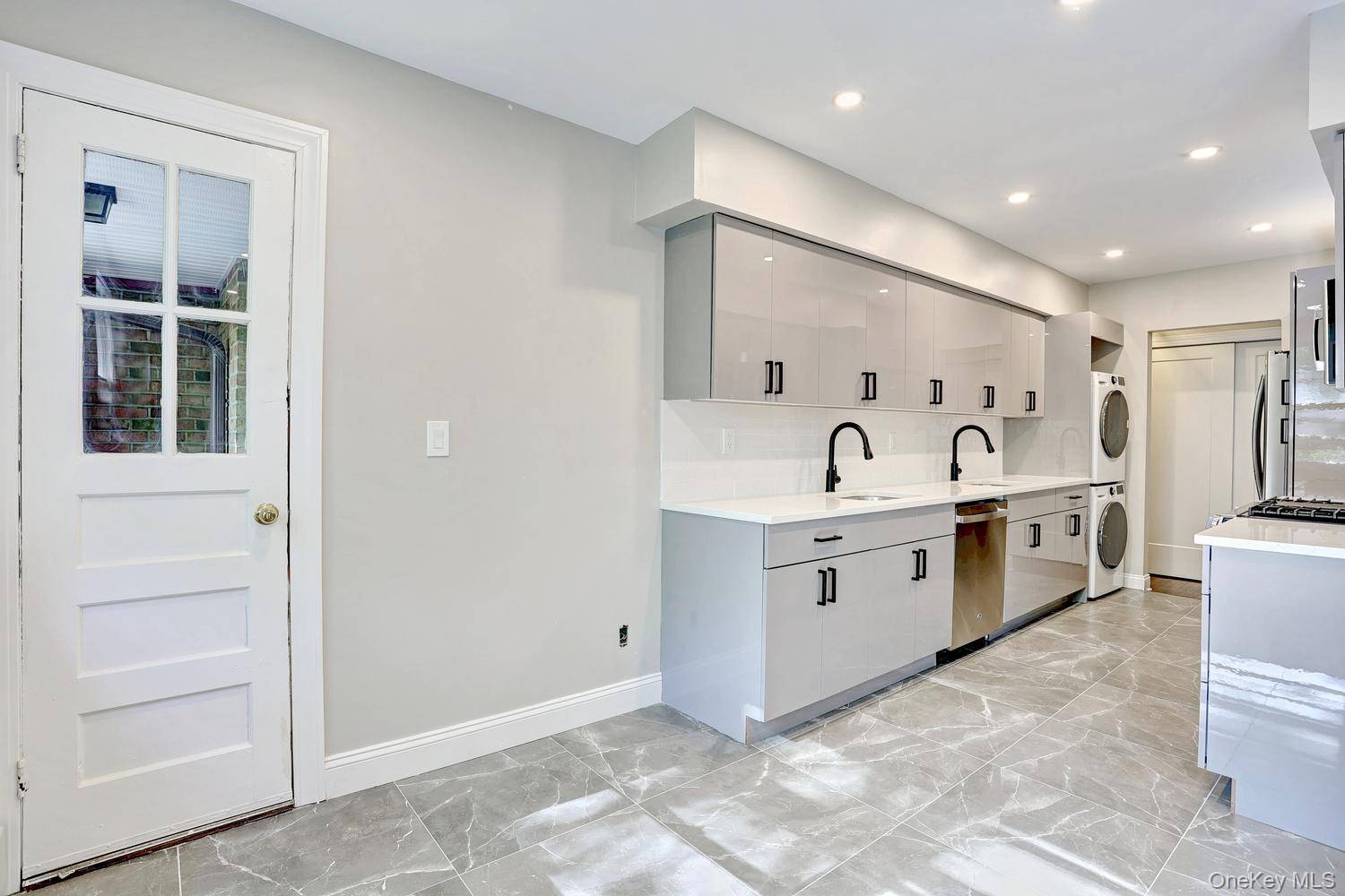 Apartamento com 1 Quartos à Venda em Monsey - Nova Iorque - EUA - 6