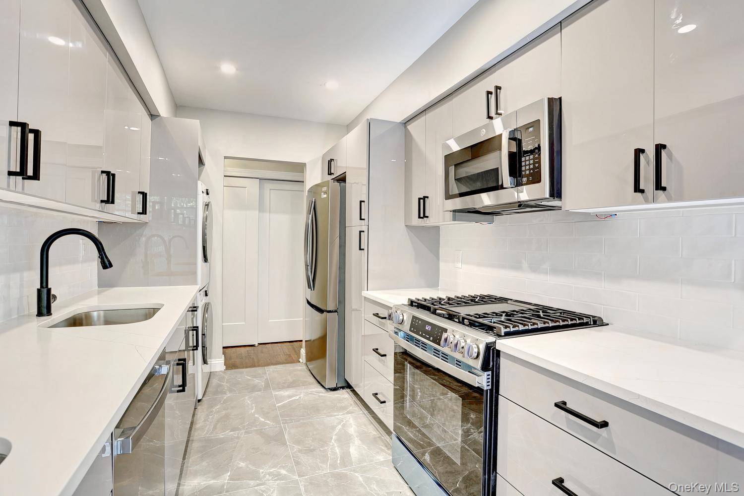 Apartamento com 1 Quartos à Venda em Monsey - Nova Iorque - EUA - 8