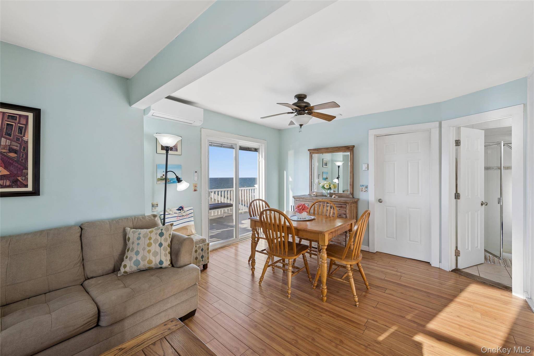 Apartamento de 1 Dormitorio en Venta en Montauk - Nueva York - EE. UU. - 4