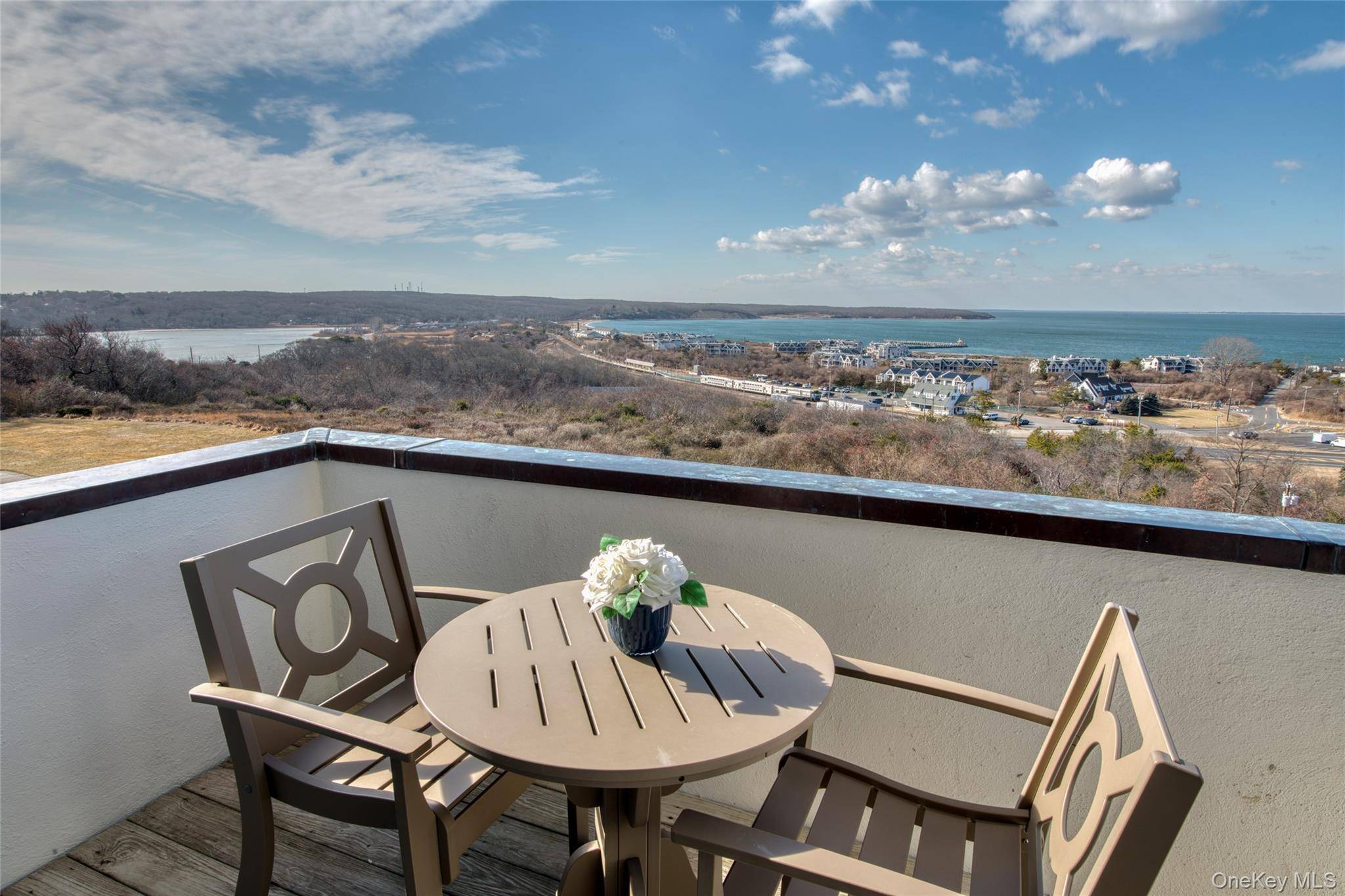 Apartamento de 1 Dormitorio en Venta en Montauk - Nueva York - EE. UU. - 5