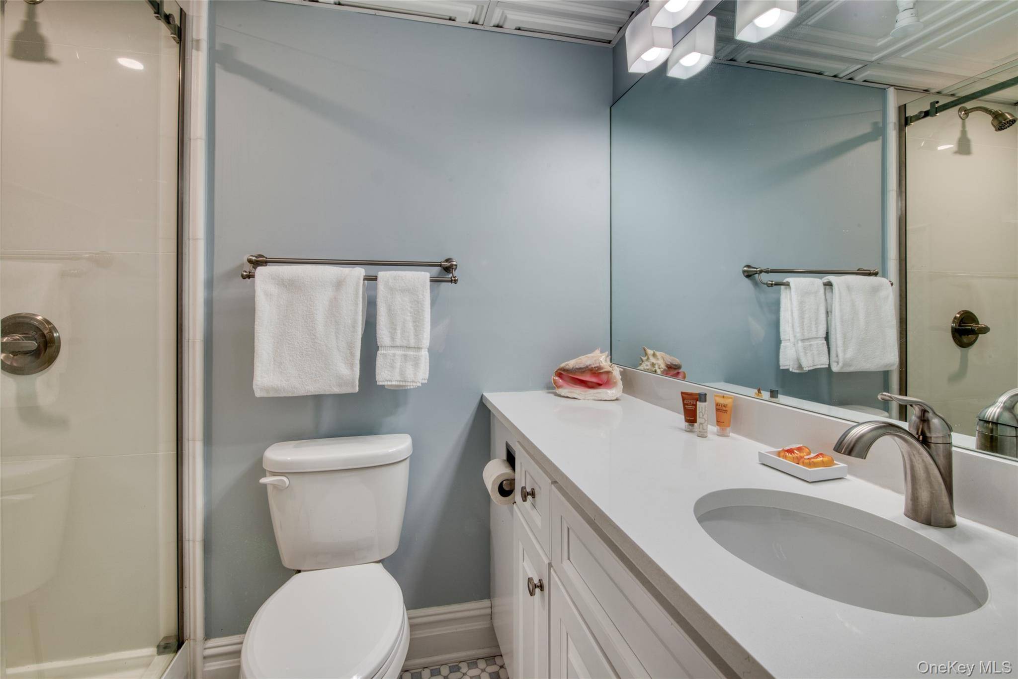Apartamento de 1 Dormitorio en Venta en Montauk - Nueva York - EE. UU. - 8