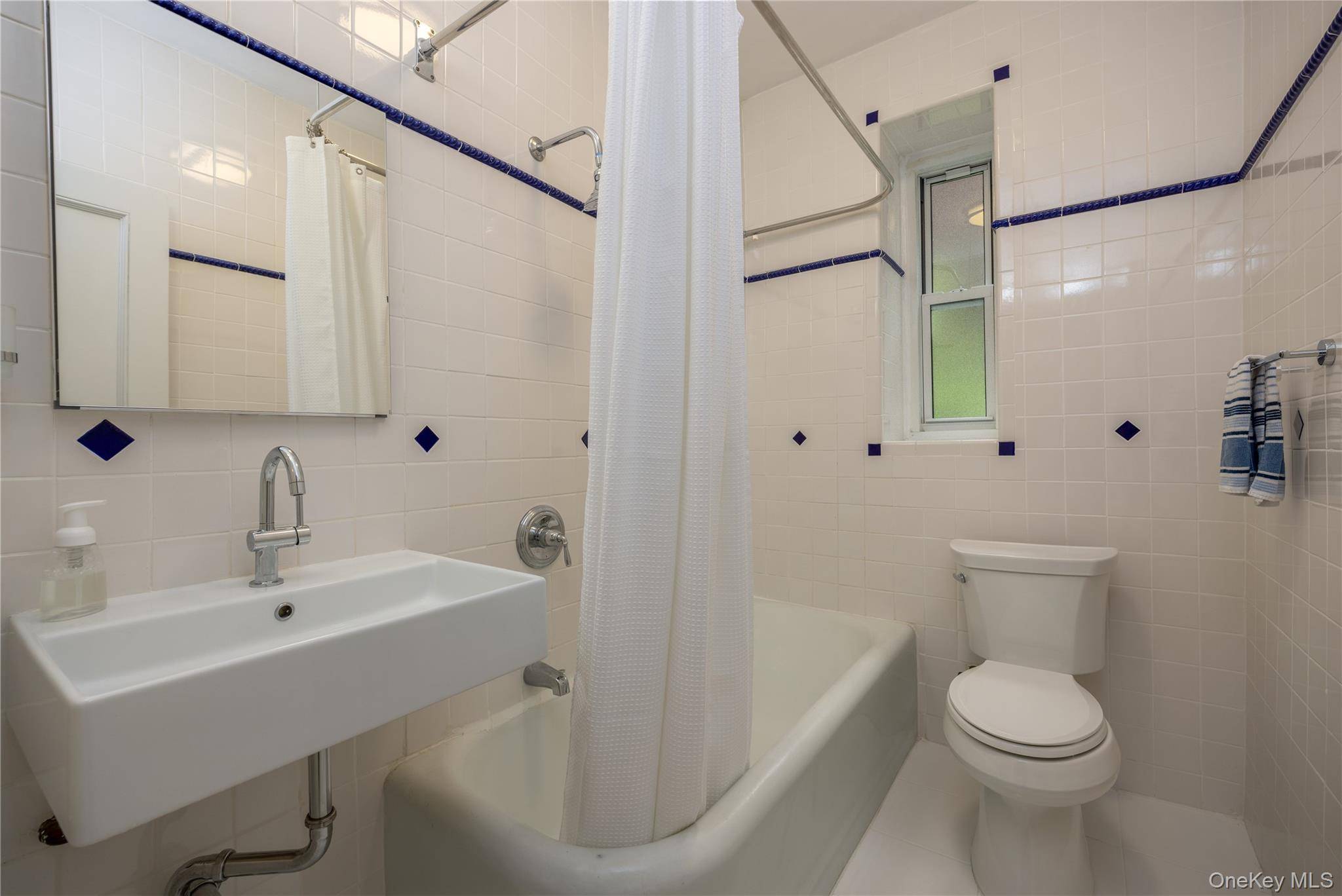 Apartamento de 1 Dormitorio en Venta en Mount Vernon - Nueva York - EE. UU. - 8