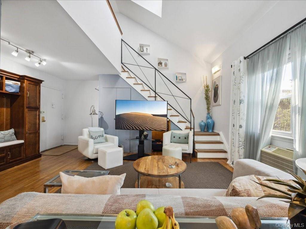 Apartamento com 1 Quartos à Venda em New Rochelle - Nova Iorque - EUA - 1