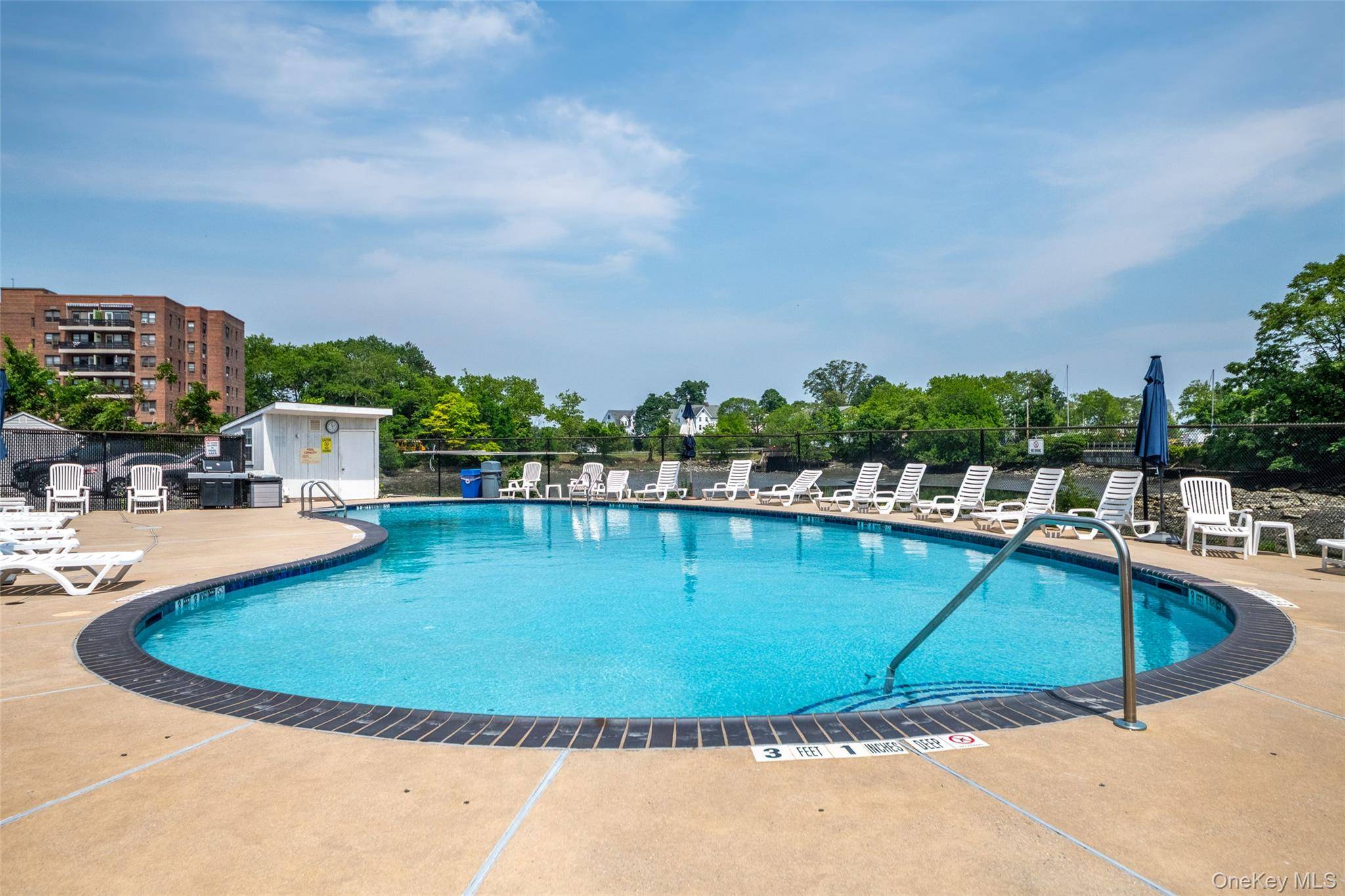 Apartamento com 1 Quartos à Venda em New Rochelle - Nova Iorque - EUA - 4