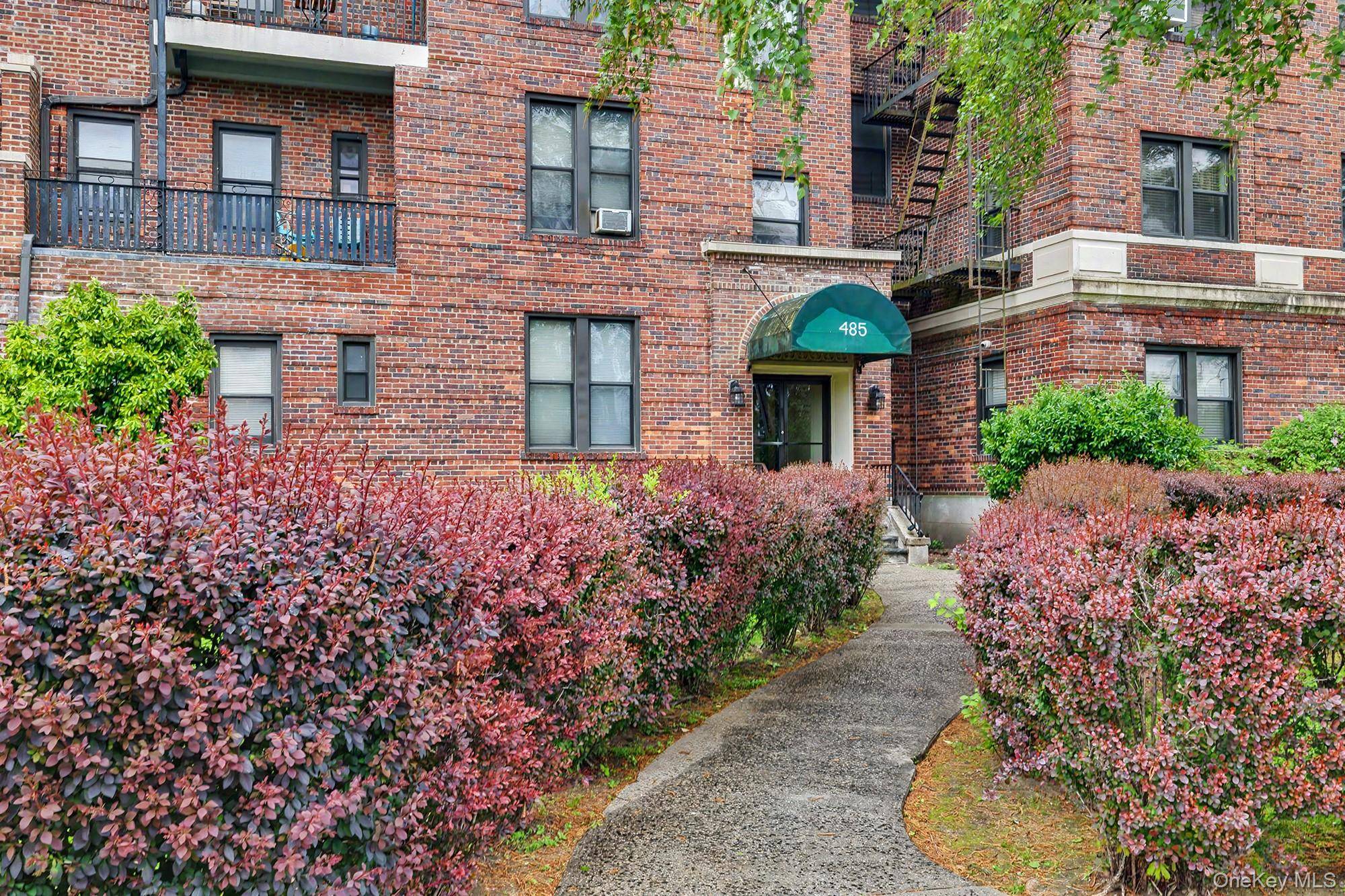 Apartamento com 1 Quartos à Venda em New Rochelle - Nova Iorque - EUA - 1