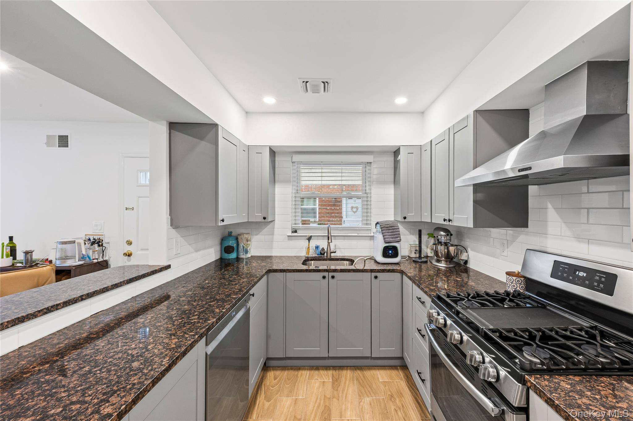 Apartamento com 1 Quartos à Venda em North Merrick - Nova Iorque - EUA - 7