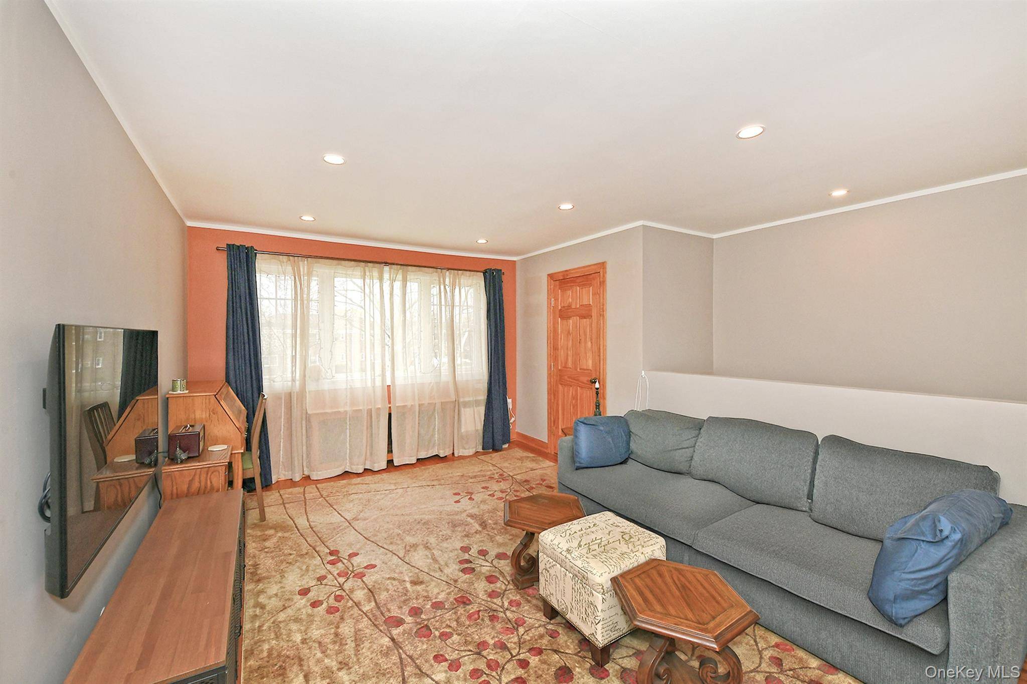 Apartamento com 1 Quartos à Venda em Oakland Gardens - Nova Iorque - EUA - 3