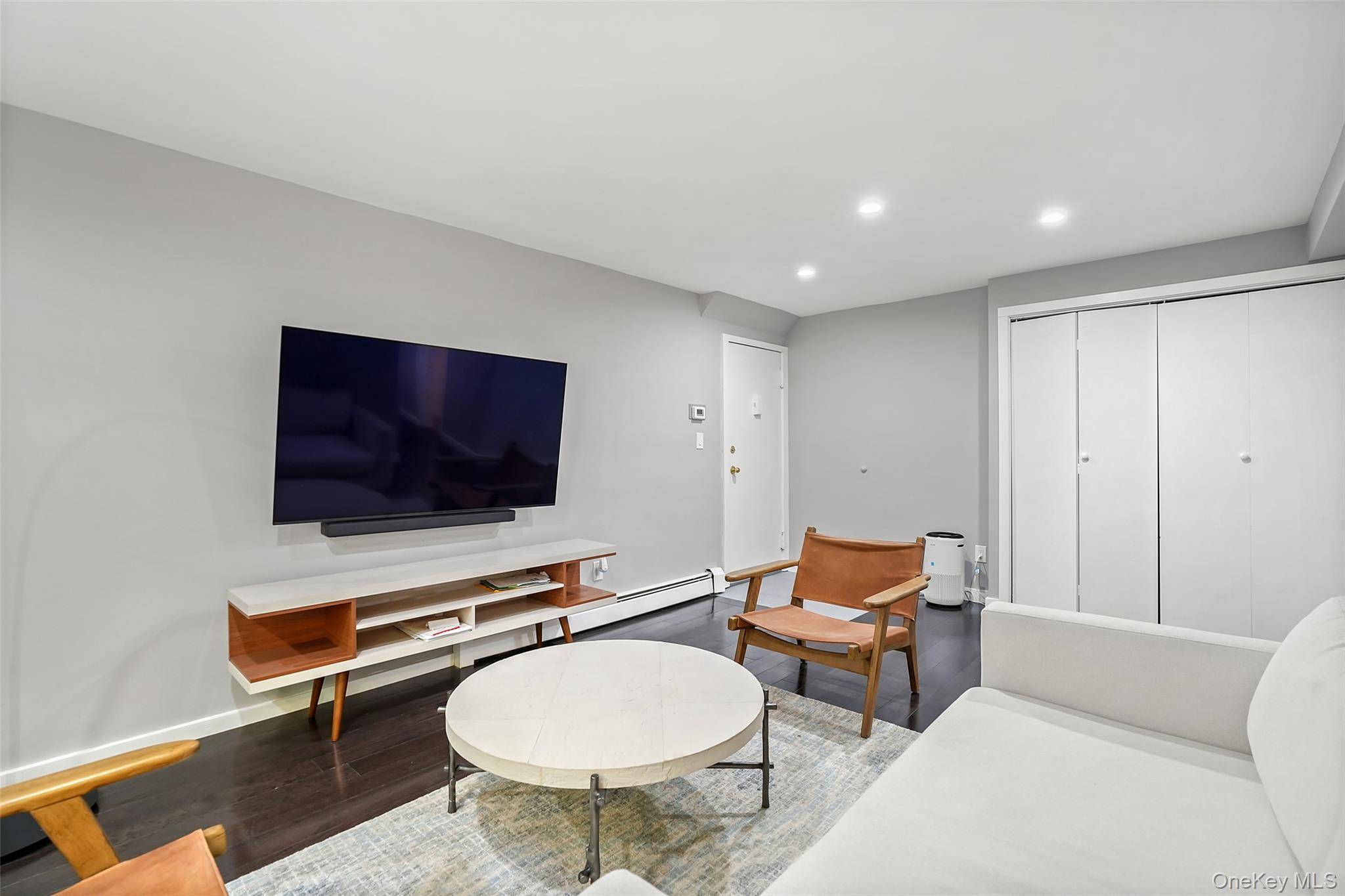 Apartamento de 1 Dormitorio en Venta en Peekskill - Nueva York - EE. UU. - 5