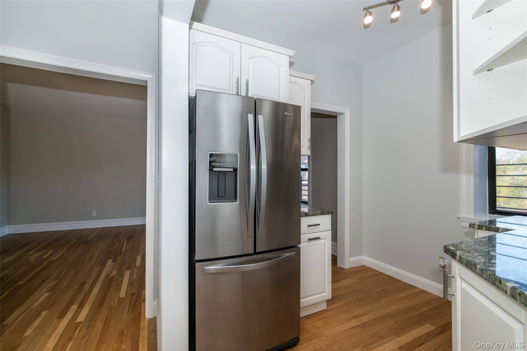 Apartamento de 1 Dormitorio en Venta en Pelham - Nueva York - EE. UU. - 5