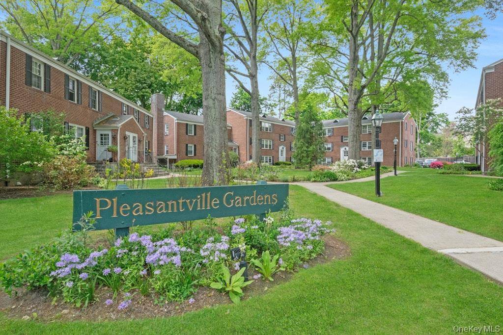 Apartamento com 1 Quartos à Venda em Pleasantville - Nova Iorque - EUA - 1