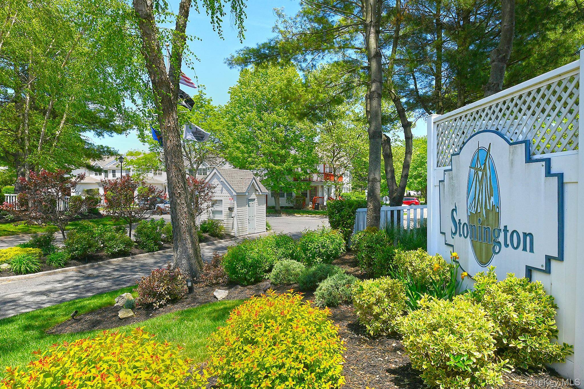 Apartamento com 1 Quartos à Venda em Port Jefferson Station - Nova Iorque - EUA - 1