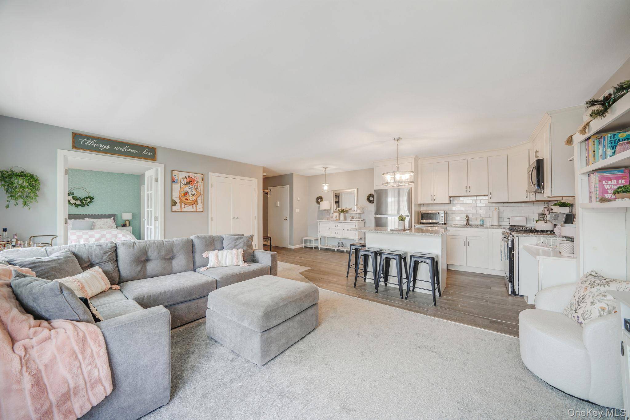 Apartamento de 1 Dormitorio en Venta en Port Jefferson Station - Nueva York - EE. UU. - 2