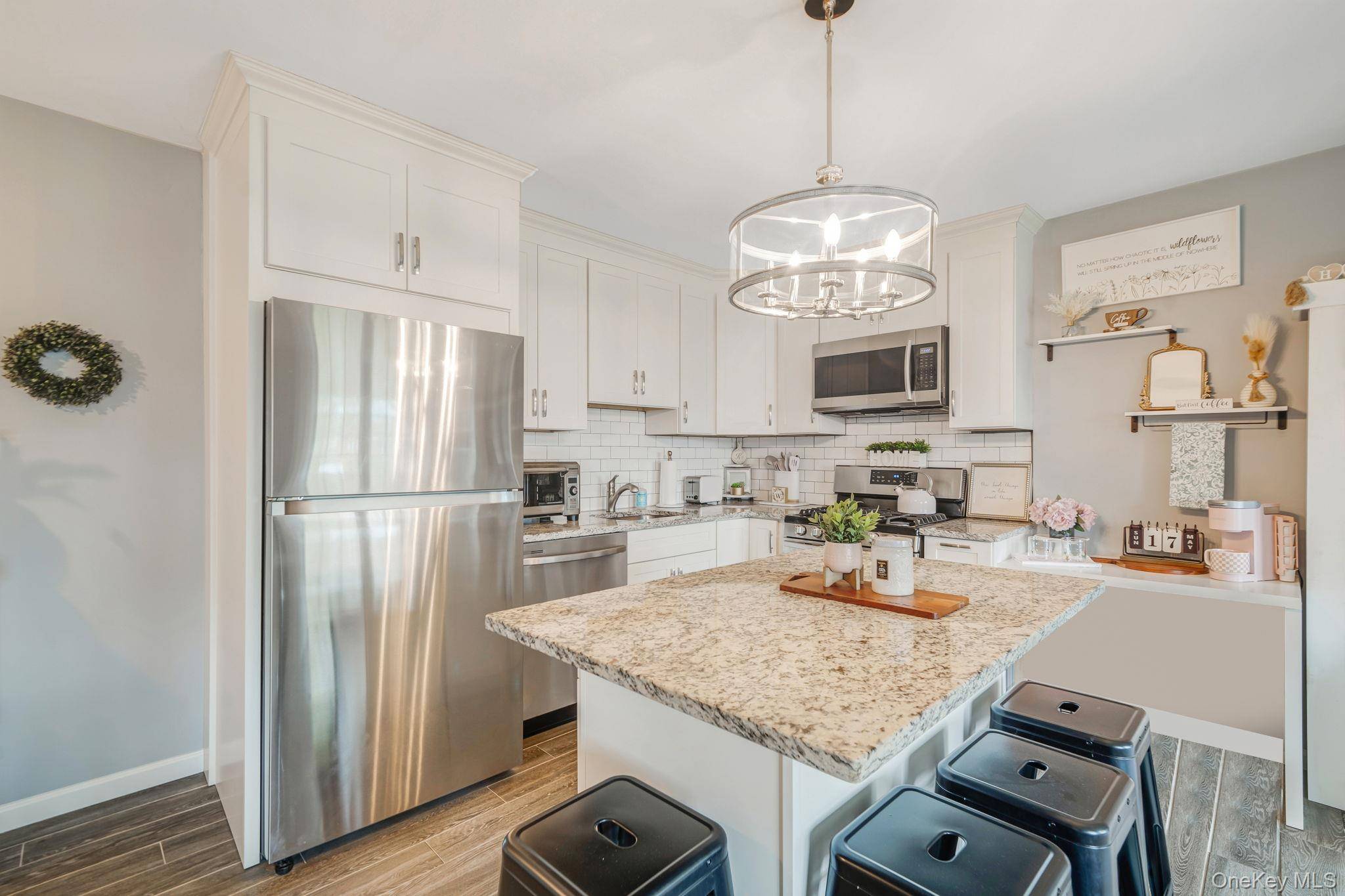 Apartamento de 1 Dormitorio en Venta en Port Jefferson Station - Nueva York - EE. UU. - 5