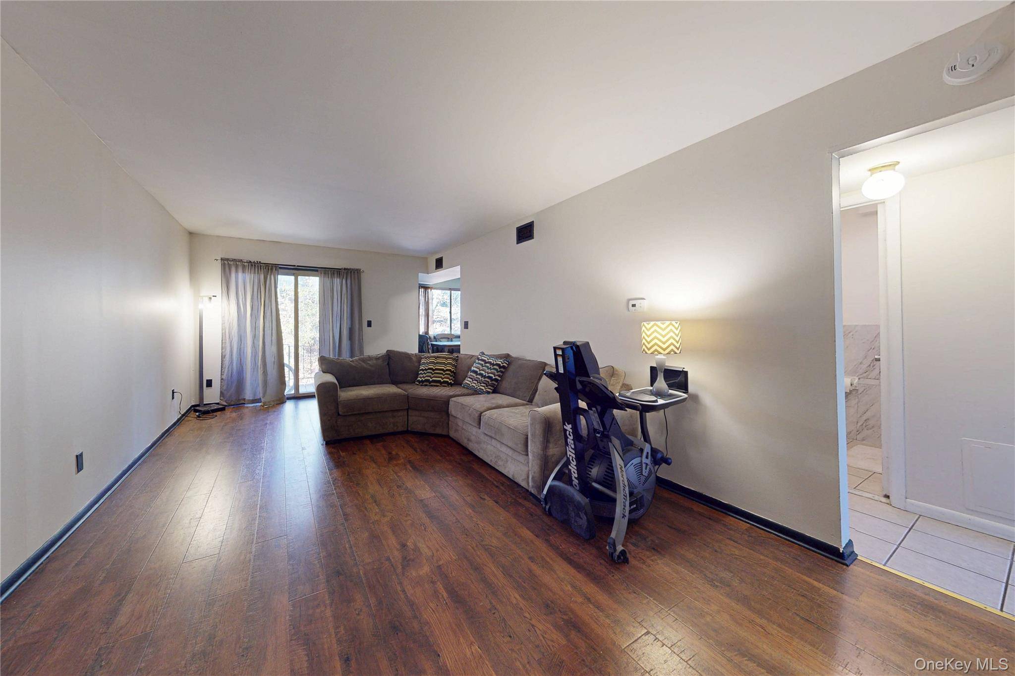 Apartamento com 1 Quartos à Venda em Poughkeepsie - Nova Iorque - EUA - 4