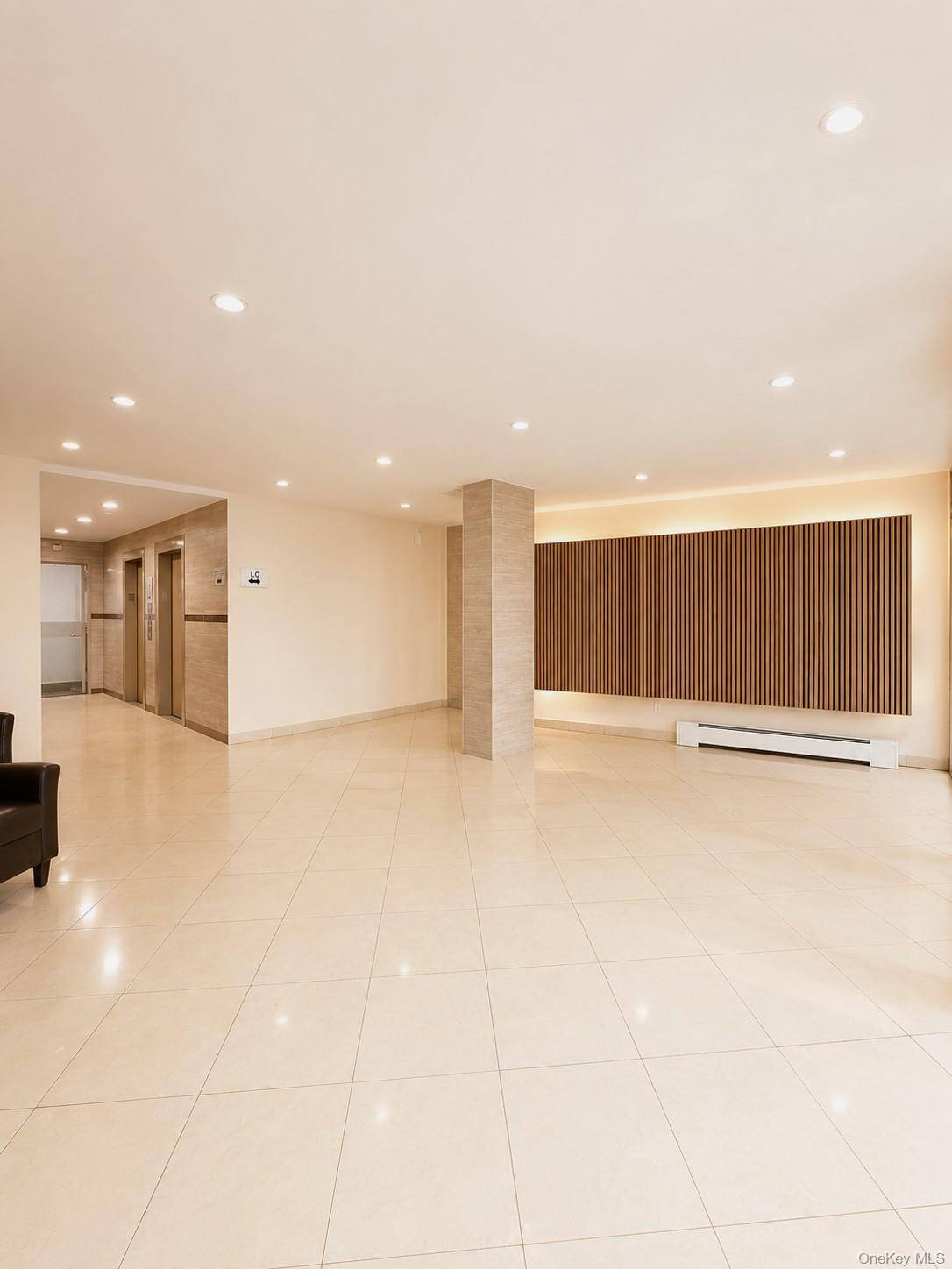 Apartamento com 1 Quartos à Venda em Rego Park - Nova Iorque - EUA - 7
