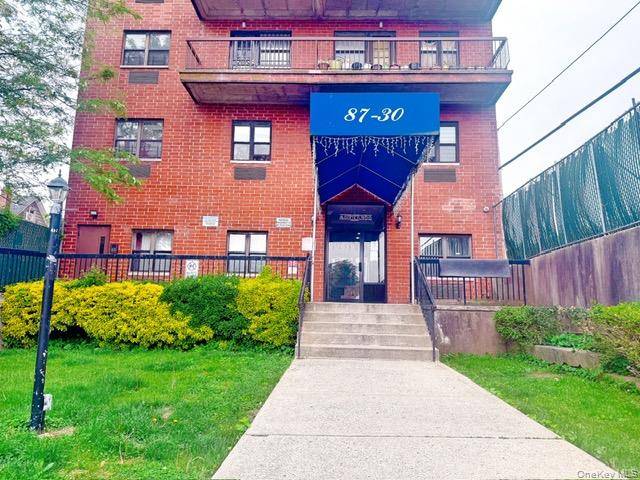 Apartamento de 1 Dormitorio en Venta en Rego Park - Nueva York - EE. UU. - 2