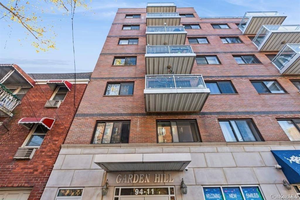 Apartamento com 1 Quartos à Venda em Rego Park - Nova Iorque - EUA - 2
