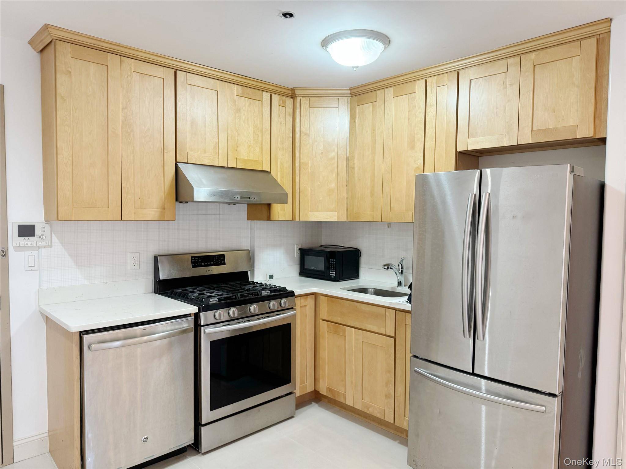 Apartamento de 1 Dormitorio en Venta en Rego Park - Nueva York - EE. UU. - 2