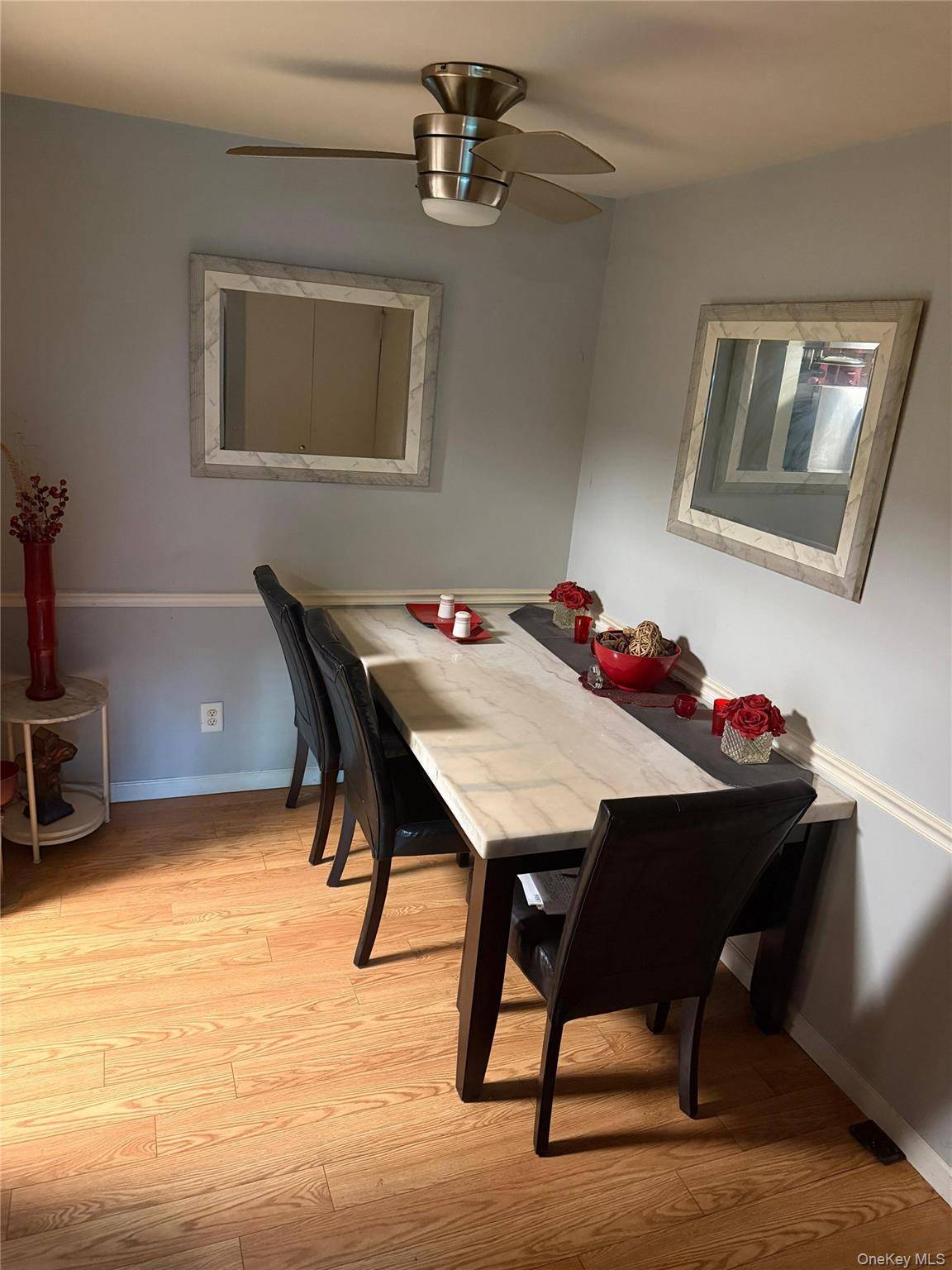 1 Bedroom Home for Sale in Ronkonkoma - New York - USA - 7