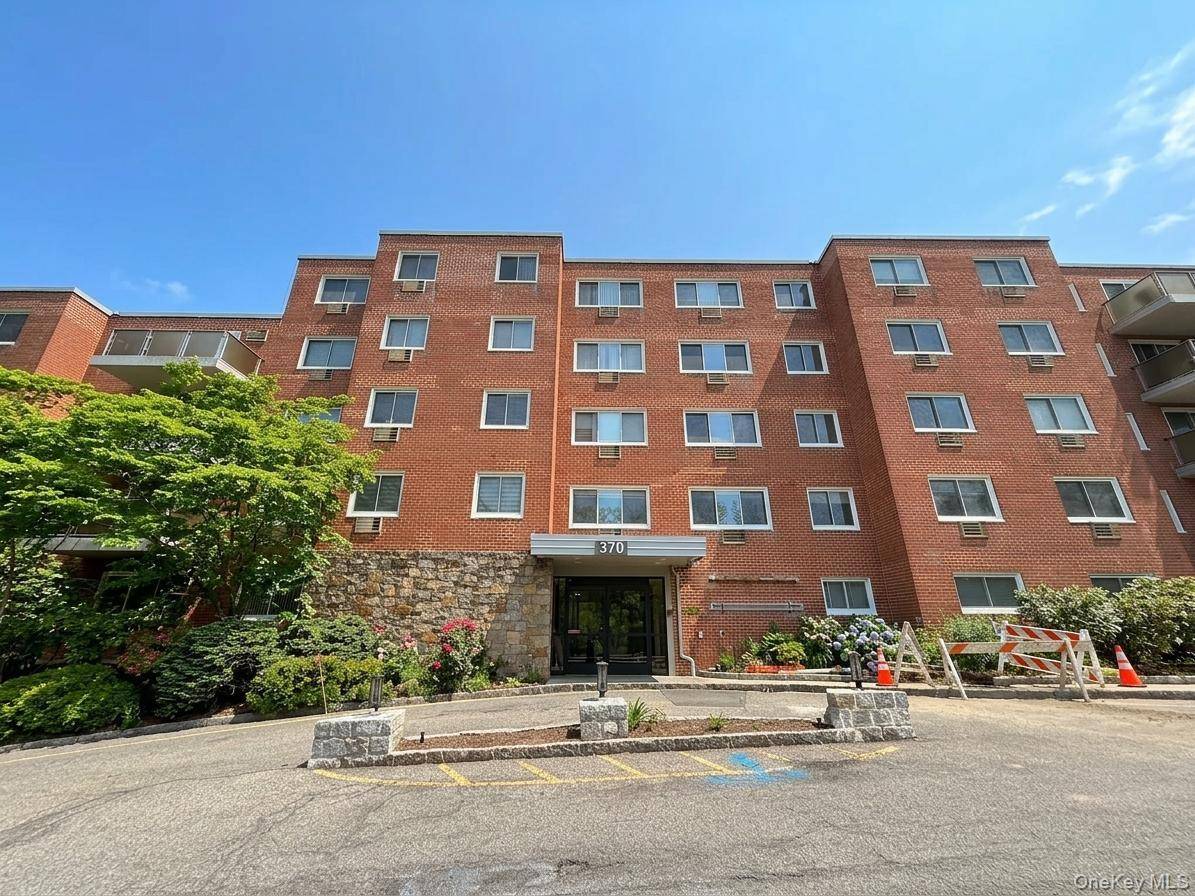 Apartamento de 1 Dormitorio en Venta en Scarsdale - Nueva York - EE. UU. - 1