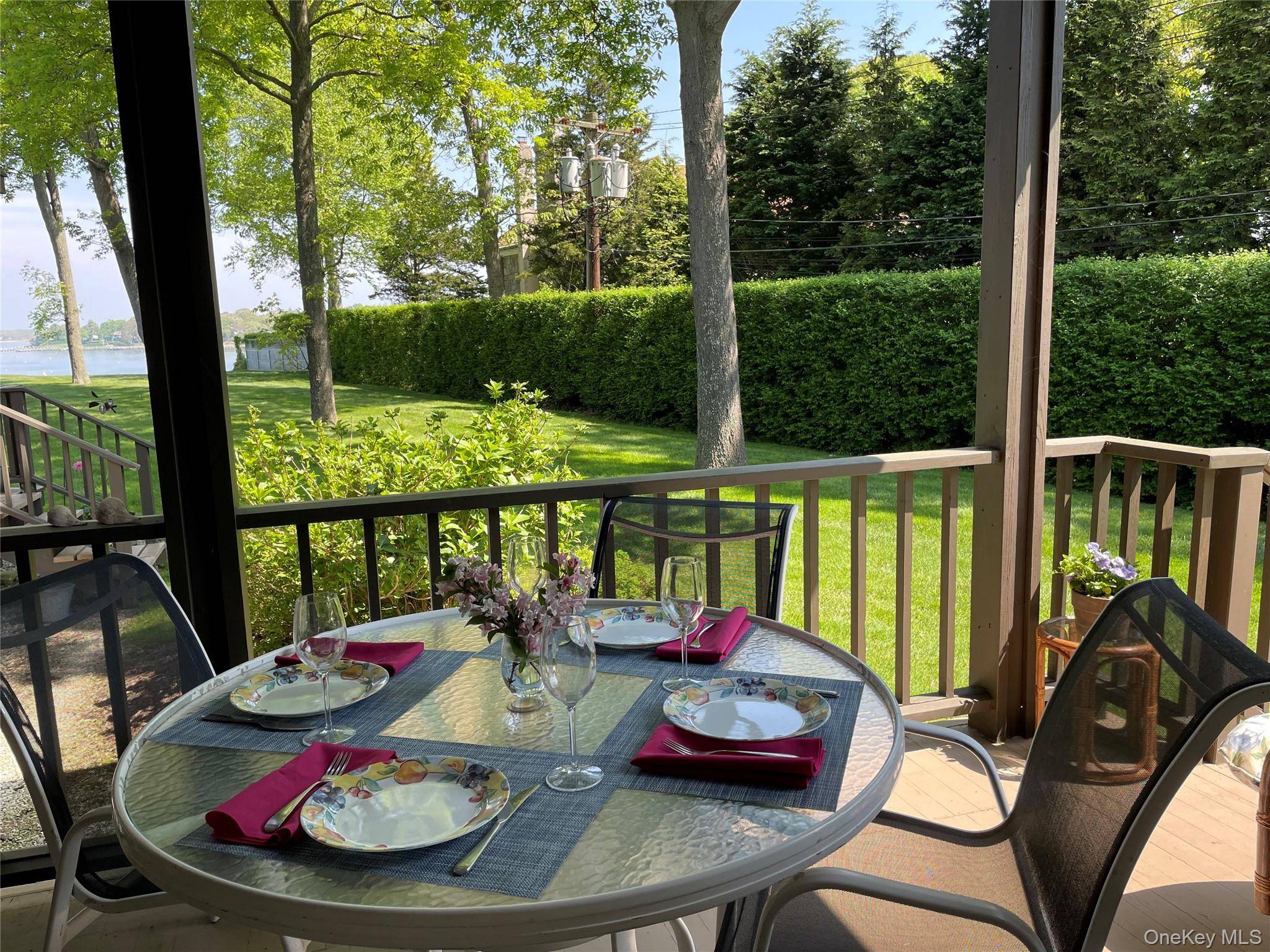 1 Bedroom Home for Sale in Shelter Island Heights - New York - USA - 2