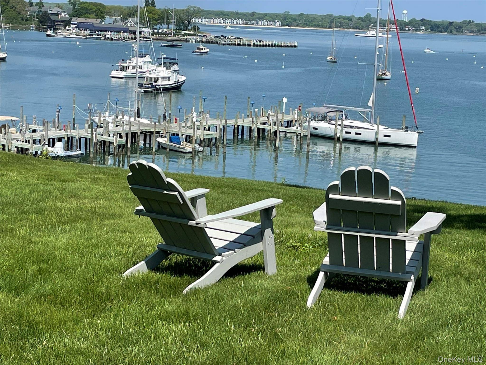 1 Bedroom Home for Sale in Shelter Island Heights - New York - USA - 7